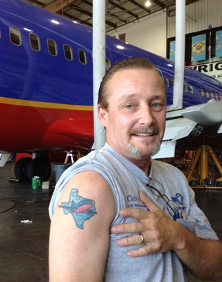 southwest airlines pilot tattoo policy