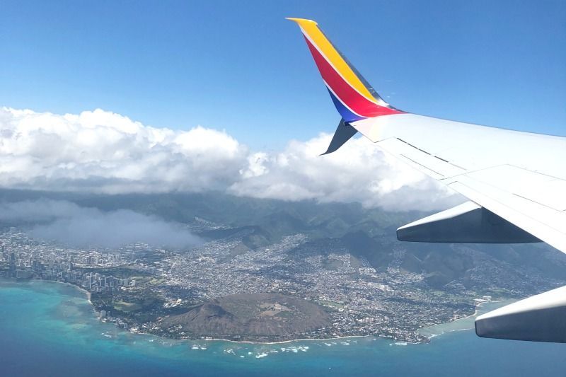 Southwest Hawaii Flight Review - Diamond Head Views from Plane.jpg