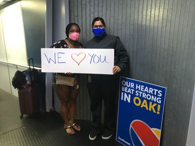 Southwest Airlines Supports Healthcare Heroes in Oakland.JPG