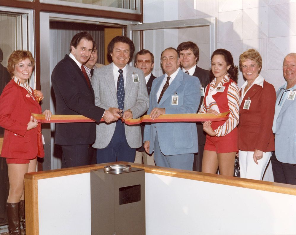 Southwest Airlines Employees and local officials cut the ribbon as Southwest begins service on Jan. 31, 1982
