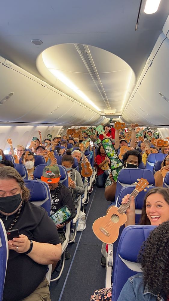 Southwest Airlines and guitar center surprise flight.jpg